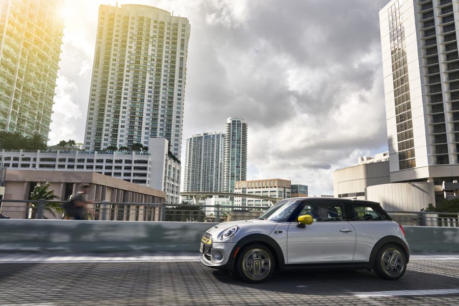  Mini Cooper SE (F56) 2020 года  (NA) (фото 121 из 342)